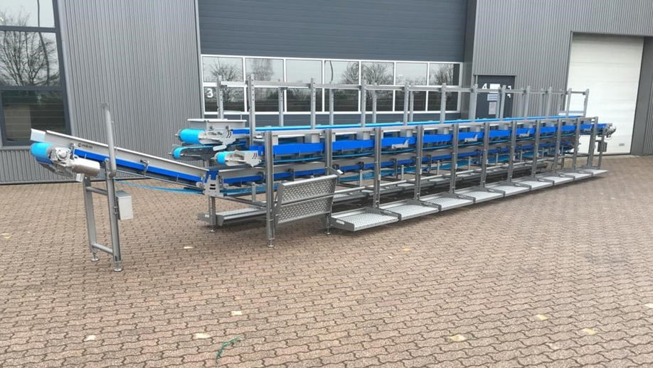 Leestafel - RVS gemaakt door MKM Roestvaststaal